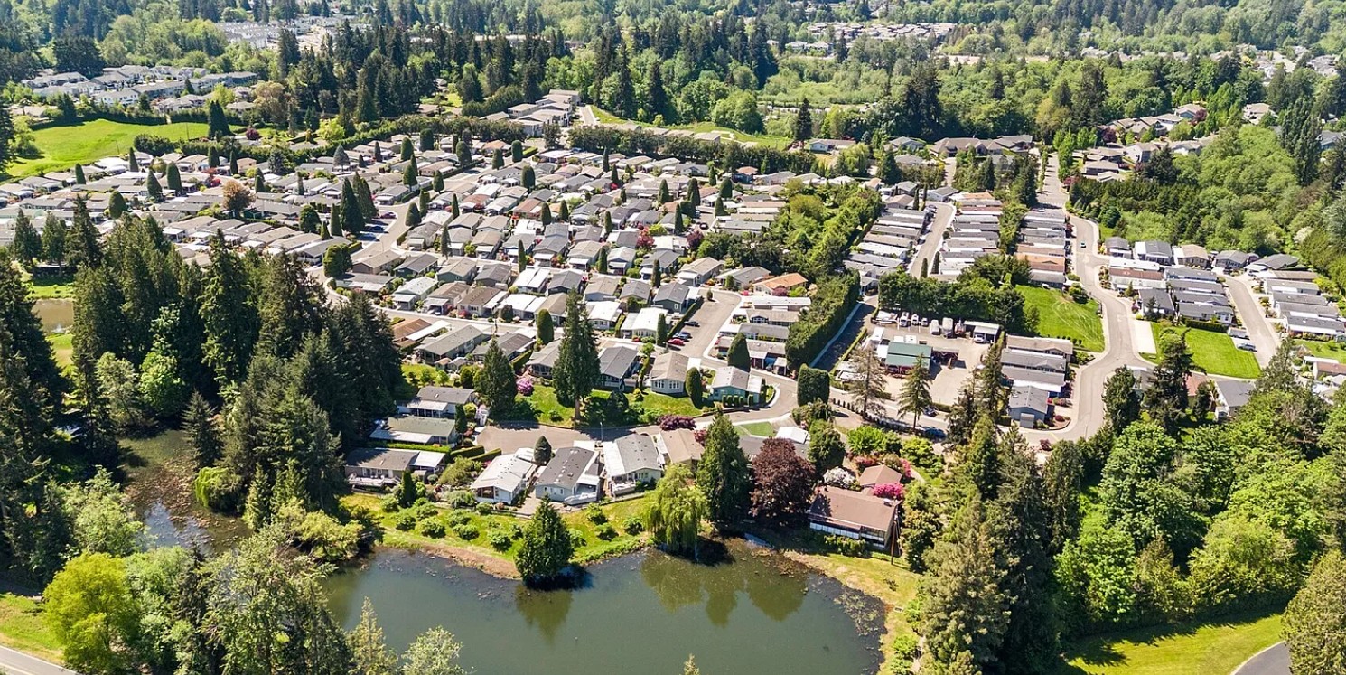 Living At Green Acres Park